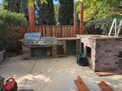 Custom Outdoor Kitchen Construction